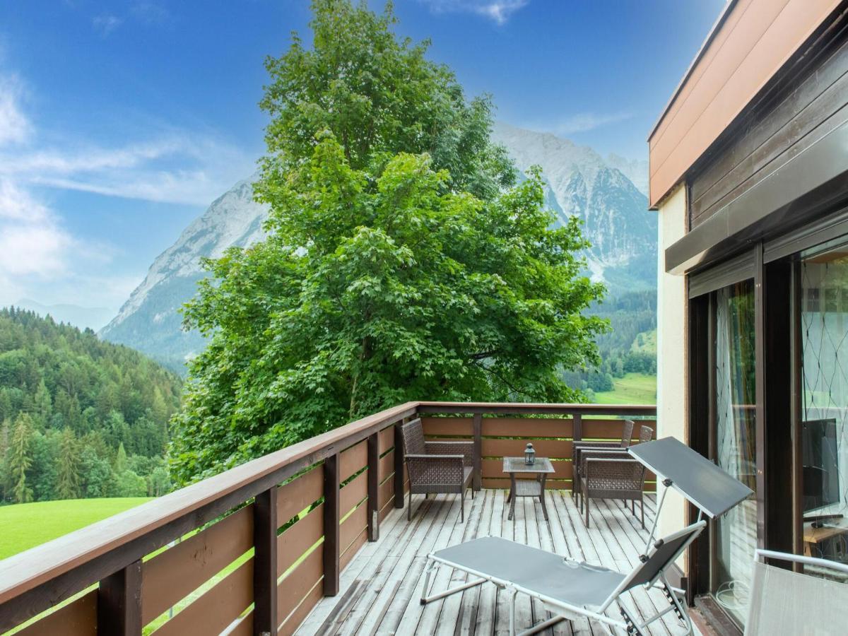 Apartment In Tauplitz With Sauna And Pool Kültér fotó