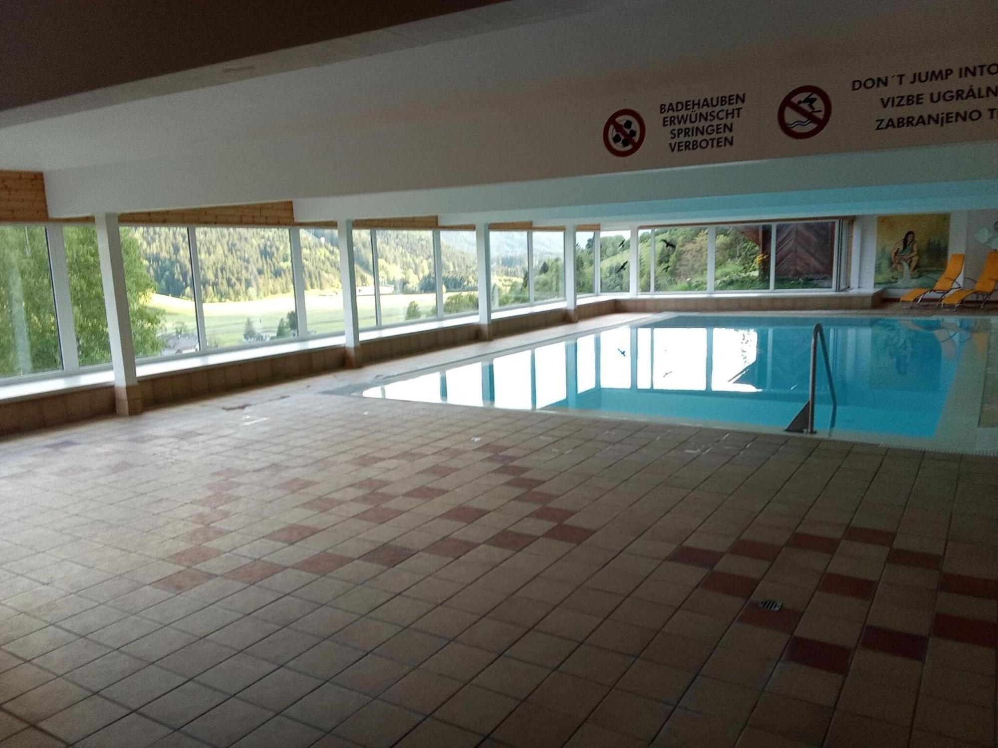 Apartment In Tauplitz With Sauna And Pool Kültér fotó